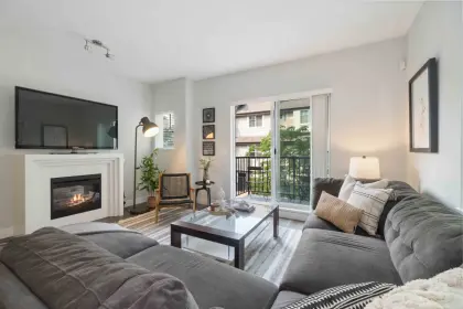 212 3888 Norfolk Street, Burnaby, BC, Burnaby — Townhouse for sale