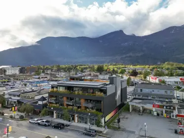 406 38165 Cleveland Avenue, Squamish, BC, Squamish — Apartment/Condo for sale
