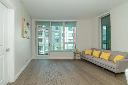 422 3563 Ross Drive, Vancouver, BC, Vancouver — Apartment/Condo for sale