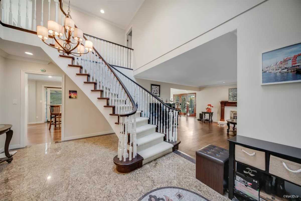 Dining Area Photo of 9111 Maskall Drive, Richmond, BC
