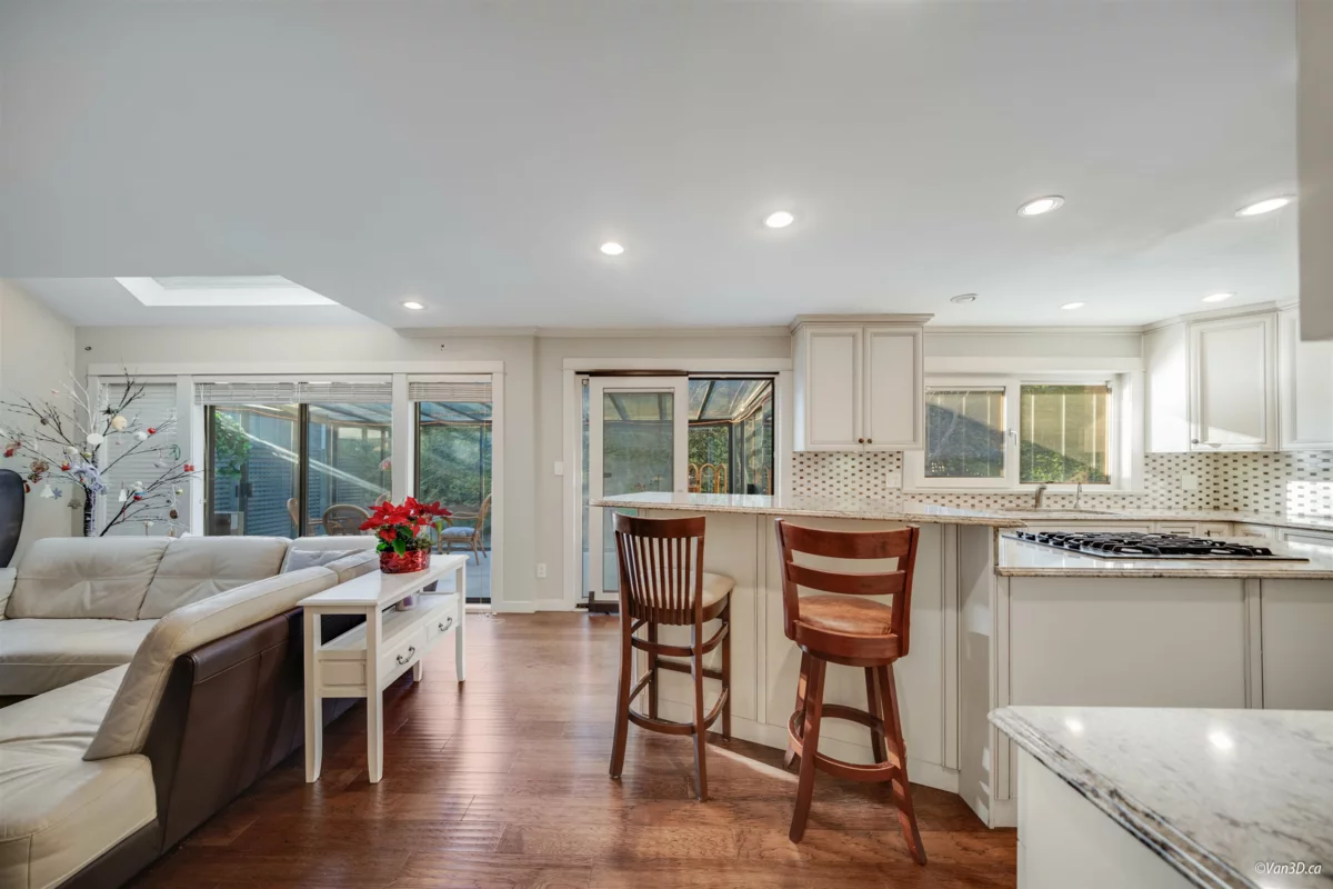 Front Yard Photo of 9111 Maskall Drive, Richmond, BC