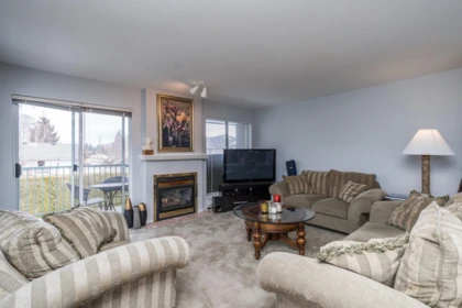 16 8533 Broadway Street, Chilliwack, BC, Chilliwack — Townhouse for sale