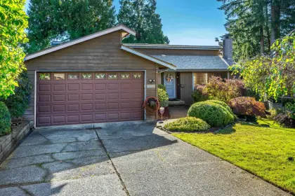1809 Juniper Place, Port Moody, BC, Port moody — Single Family Residence for sale