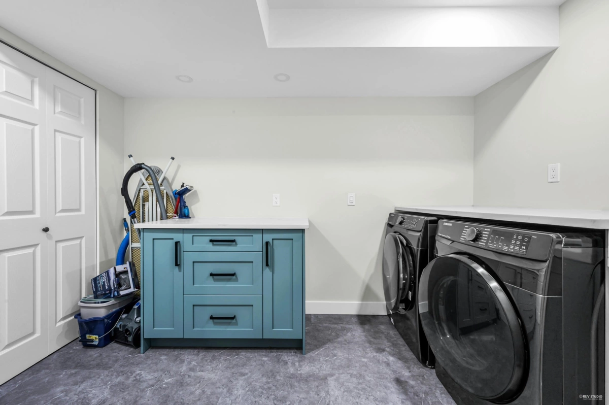 Garage Interior Photo of 163 101 Parkside Drive, Port Moody, BC
