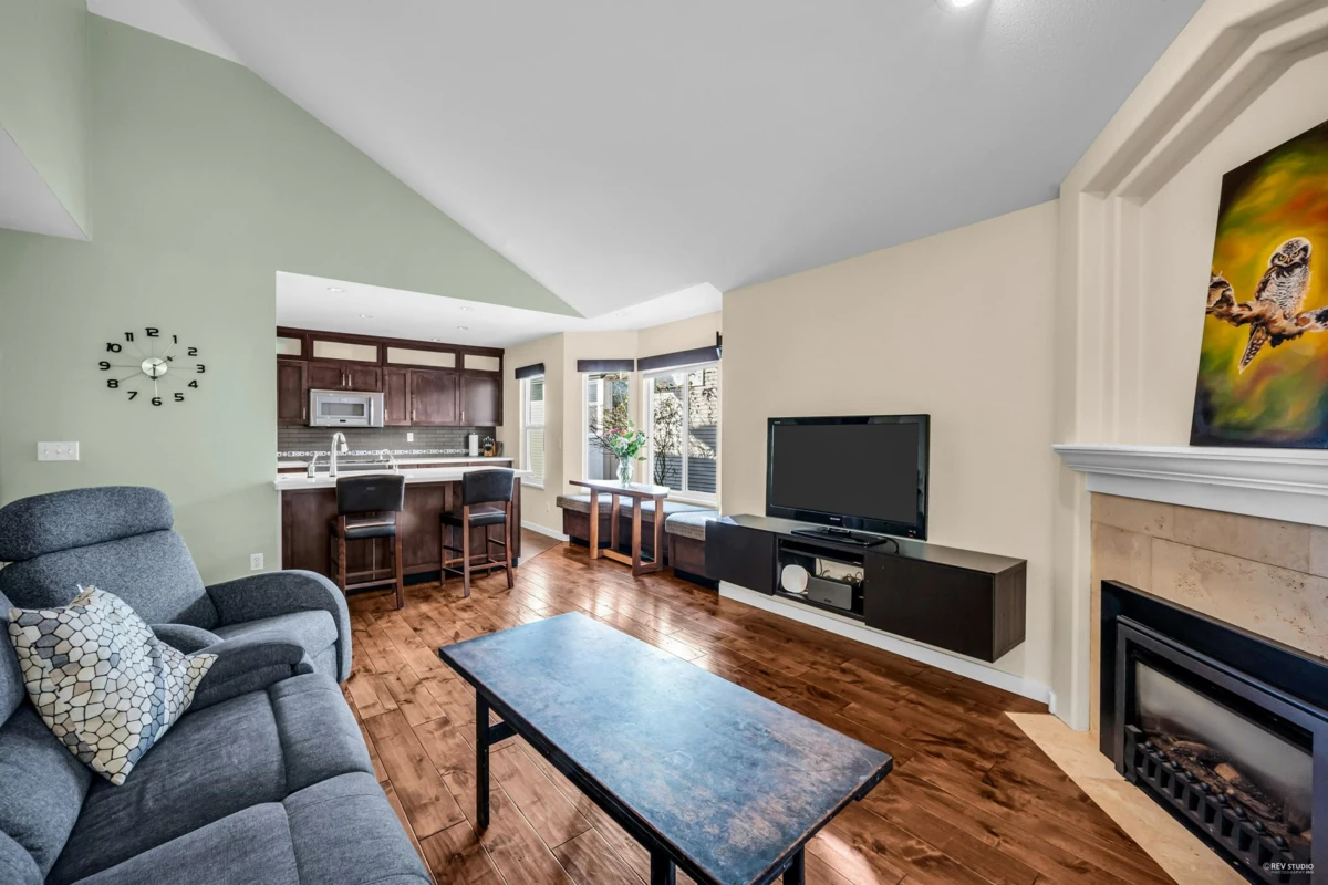 Powder Room Photo of 163 101 Parkside Drive, Port Moody, BC