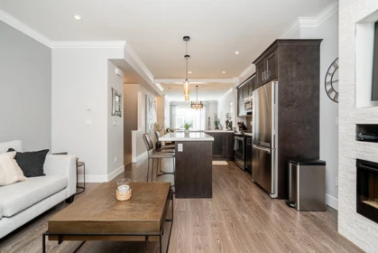 25 7090 180 Street, Surrey, BC, Surrey — Townhouse for sale