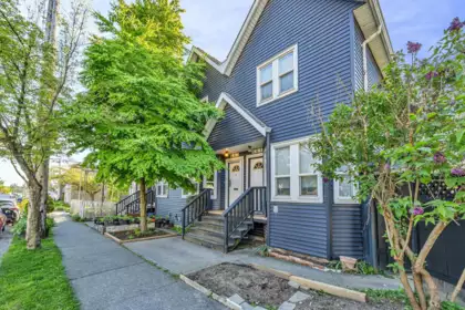 683 Glen Drive, Vancouver, BC, Vancouver — Townhouse for sale