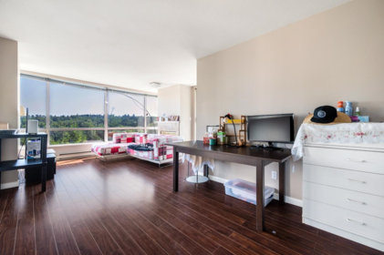 902 9603 Manchester Drive, Burnaby, BC, Burnaby — Apartment/Condo for sale