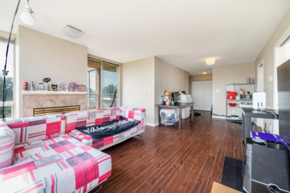902 9603 Manchester Drive, Burnaby, BC, Burnaby — Apartment/Condo for sale