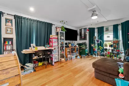 Family Room Photo of 78 43201 Lougheed Highway, Mission, BC