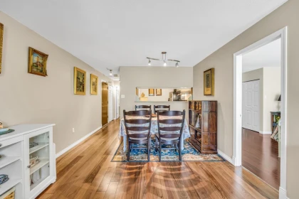 Kitchen Photo of 101 2020 Highbury Street, Vancouver, BC