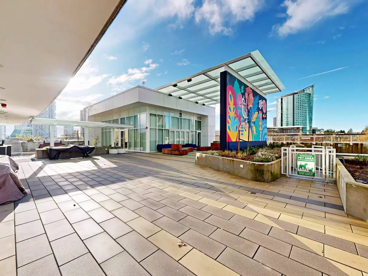 Basement Recreation Room Photo of 2708 13685 102 Avenue, Surrey, BC