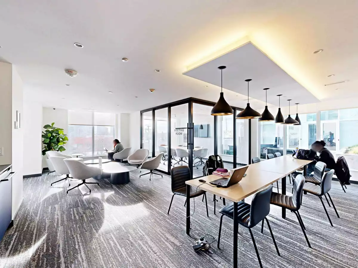 Entry Foyer Photo of 2708 13685 102 Avenue, Surrey, BC