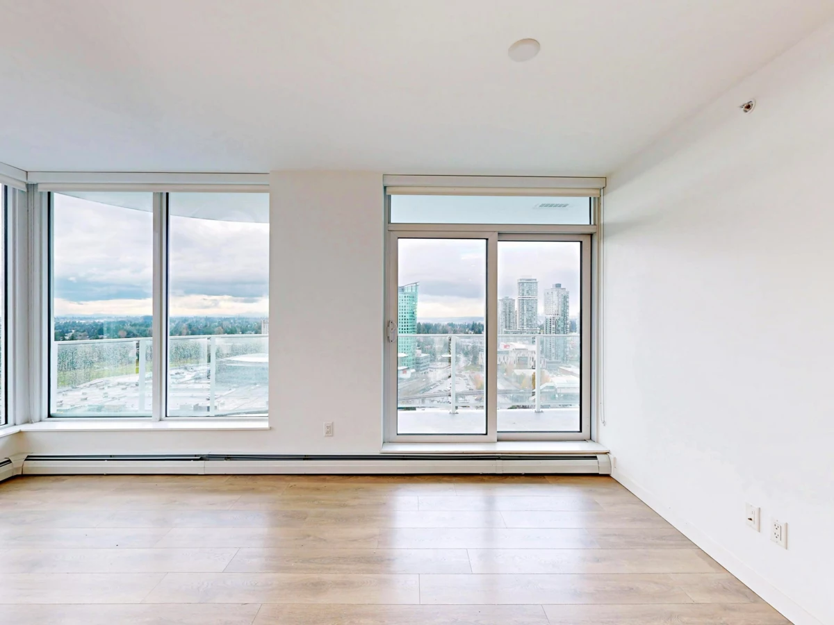 Kitchen Island Photo of 2708 13685 102 Avenue, Surrey, BC