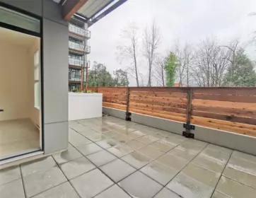 104 3038 St George Street, Port Moody, BC, Port Moody — Apartment/Condo for sale