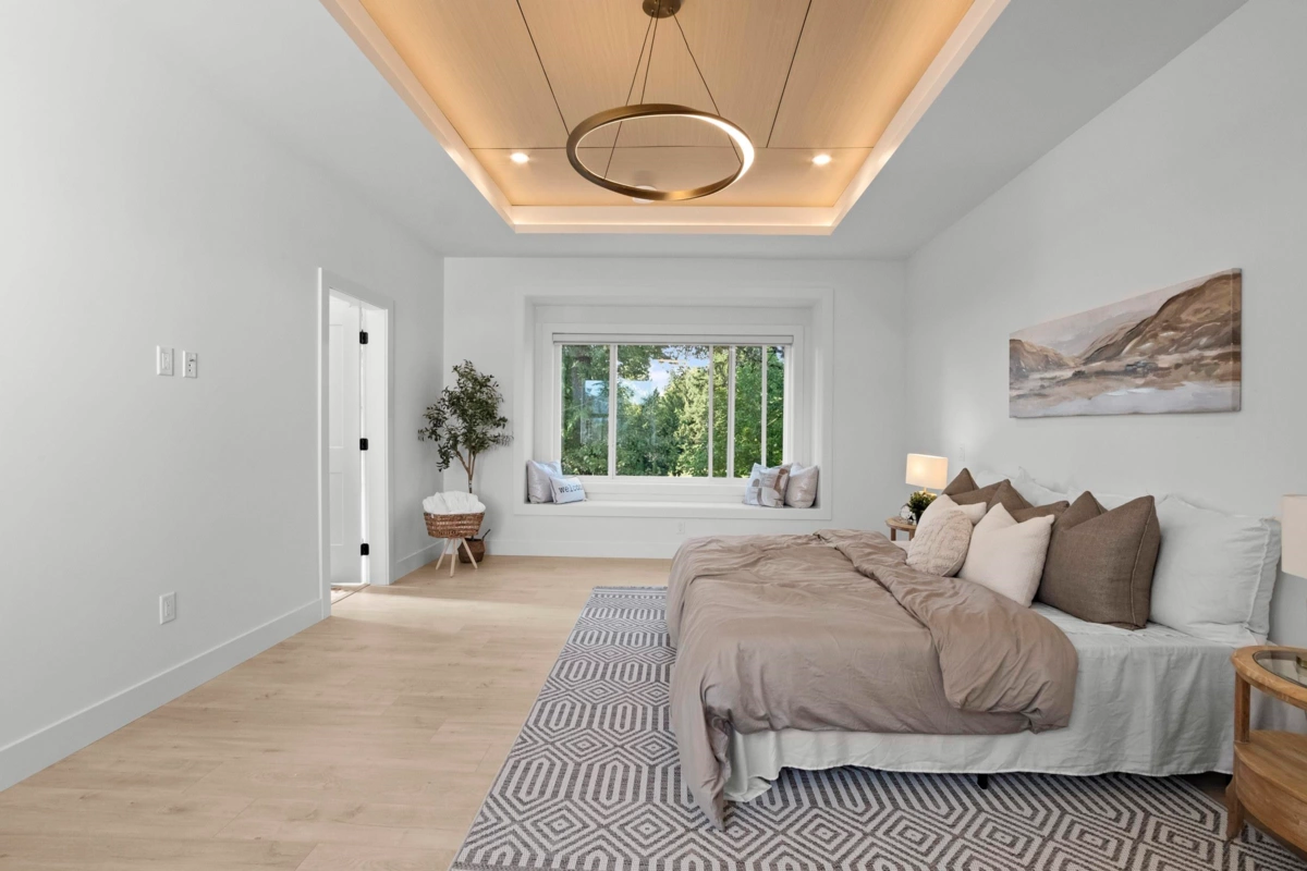 Laundry Room Photo of 10033 173a Street, Surrey, BC