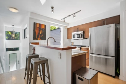 104 1855 Stainsbury Avenue, Vancouver, BC, Vancouver — Townhouse for sale