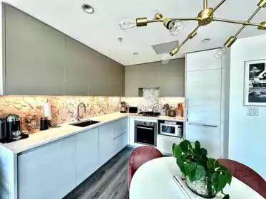 1308 8188 Fraser Street, Vancouver, BC, Vancouver — Apartment/Condo for sale
