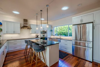 Kitchen Photo of 6323 Oracle Road, Sechelt, BC
