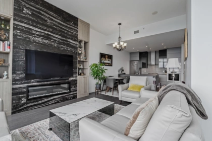 4303 4508 Hazel Street, Burnaby, BC, Burnaby — Apartment/Condo for sale