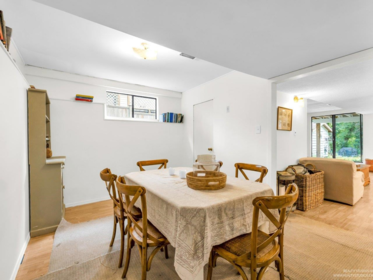 1706 Deep Cove Road, North Vancouver, BC, North Vancouver — Single Family Residence for sale