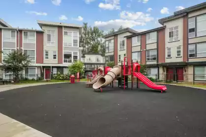 42 8413 Midtown Way, Chilliwack, BC, Chilliwack — Townhouse for sale
