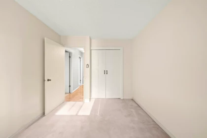 212 9270 Salish Court, Burnaby, BC, Burnaby — Apartment/Condo for sale