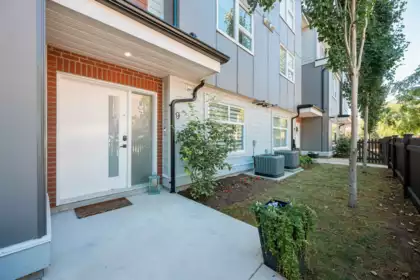 9 22334 48 Avenue, Langley, BC, Langley — Townhouse for sale