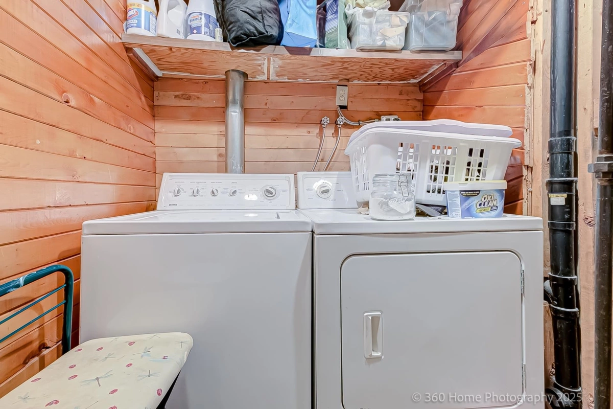 Basement Recreation Room Photo of 4529 Savoy Street, Delta, BC