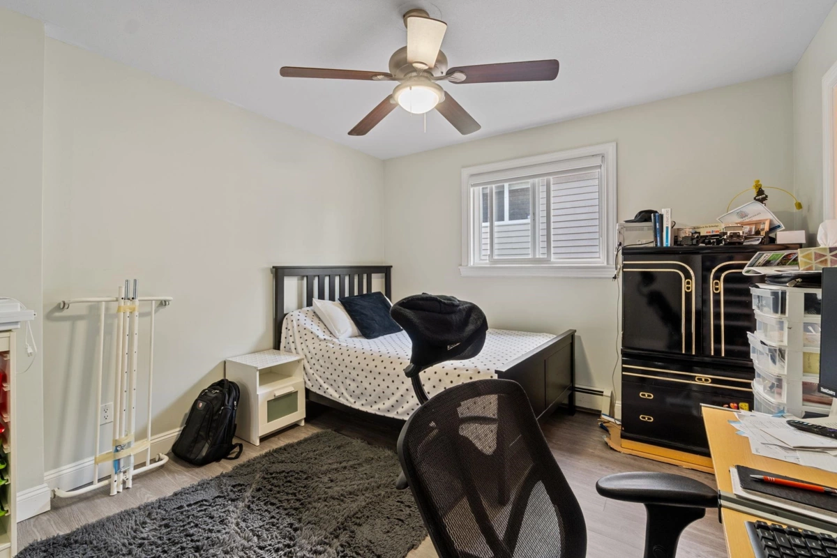 Bedroom 4 Photo of 14788 74 Avenue, Surrey, BC