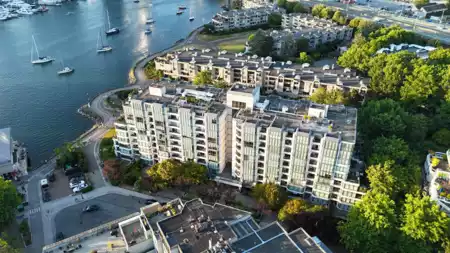 411 456 Moberly Road, Vancouver, BC, Vancouver — Apartment/Condo for sale