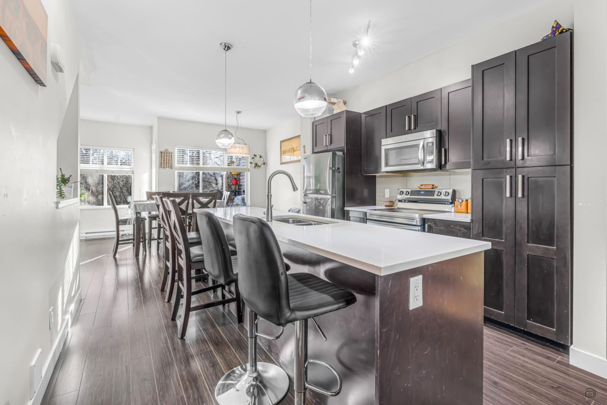 Breakfast Nook Photo of 41 13864 Hyland Road, Surrey, BC