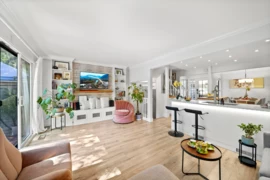 49 1910 Cedar Village Crescent, North Vancouver, BC