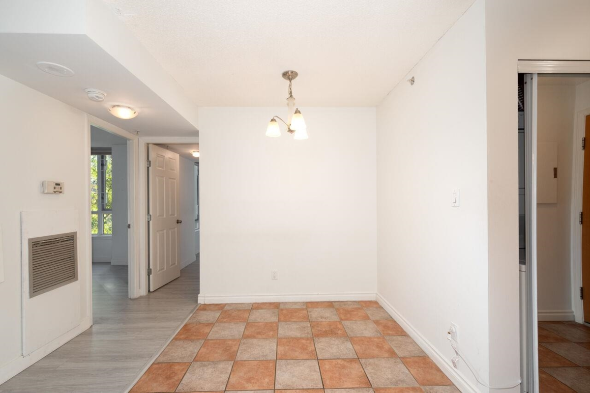 Laundry Room Photo of 209 63 Keefer Place, Vancouver, BC