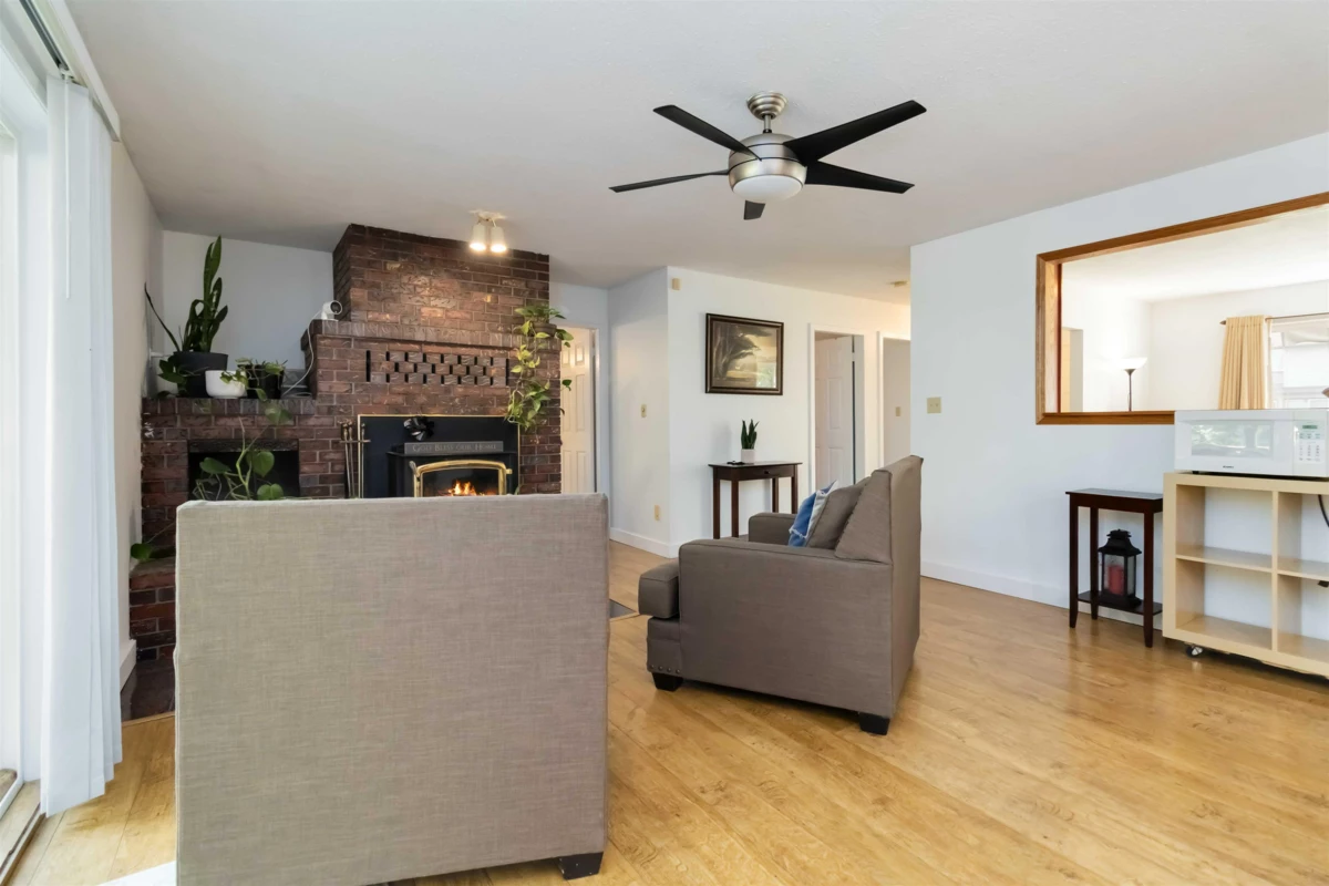 Basement Recreation Room Photo of 9220 Coote Street, Chilliwack, BC