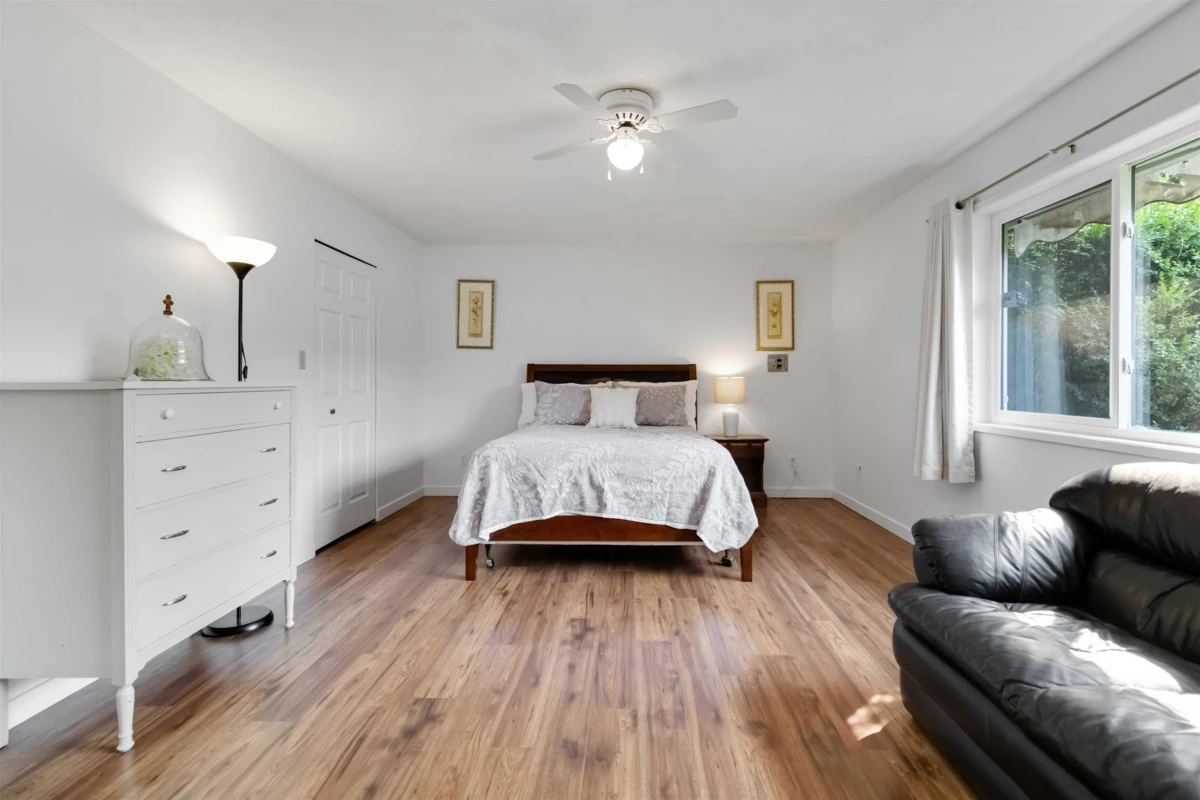 Bedroom 3 Photo of 9220 Coote Street, Chilliwack, BC