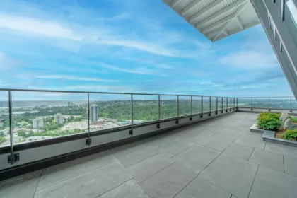 2109 450 Westview Street, Coquitlam, BC, Coquitlam — Apartment/Condo for sale