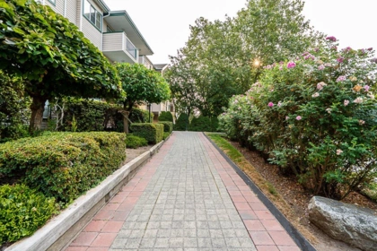 105 13911 70 Avenue, Surrey, BC