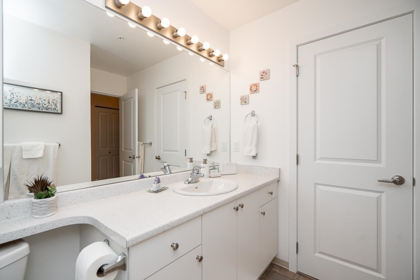 Mudroom Photo of 105 13911 70 Avenue, Surrey, BC