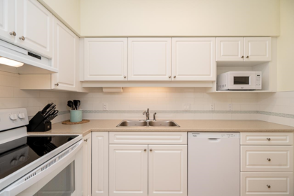 Primary Bedroom Photo of 105 13911 70 Avenue, Surrey, BC