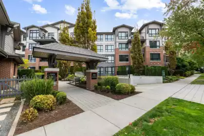 214 2960 151 Street, Surrey, BC, Surrey — Apartment/Condo for sale