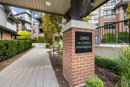 214 2960 151 Street, Surrey, BC, Surrey — Apartment/Condo for sale