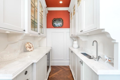 Powder Room Photo of 4672 Clovelly Walk, West Vancouver, BC