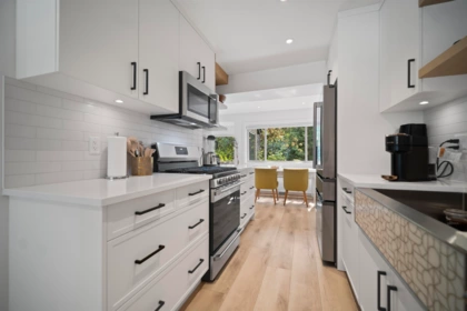 1917 Lilac Drive, Surrey, BC, Surrey — Townhouse for sale