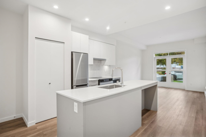Office / Den Photo of 109 14257 103a Avenue, Surrey, BC