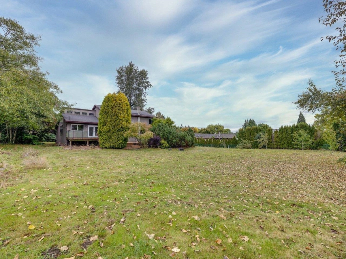 Playground / Recreational Area Near 18208 21a Avenue, Surrey, BC