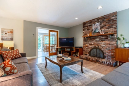 5905 182a Street, Surrey, BC, Surrey — Single Family Residence for sale