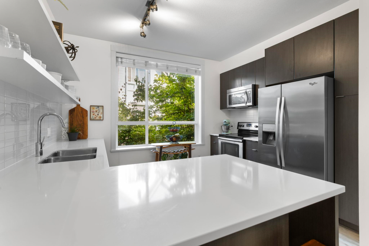Breakfast Nook Photo of 39 2310 Ranger Lane, Port Coquitlam, BC