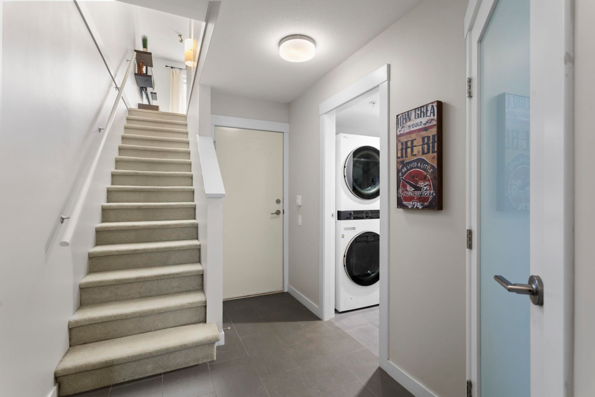 Entry Foyer Photo of 39 2310 Ranger Lane, Port Coquitlam, BC