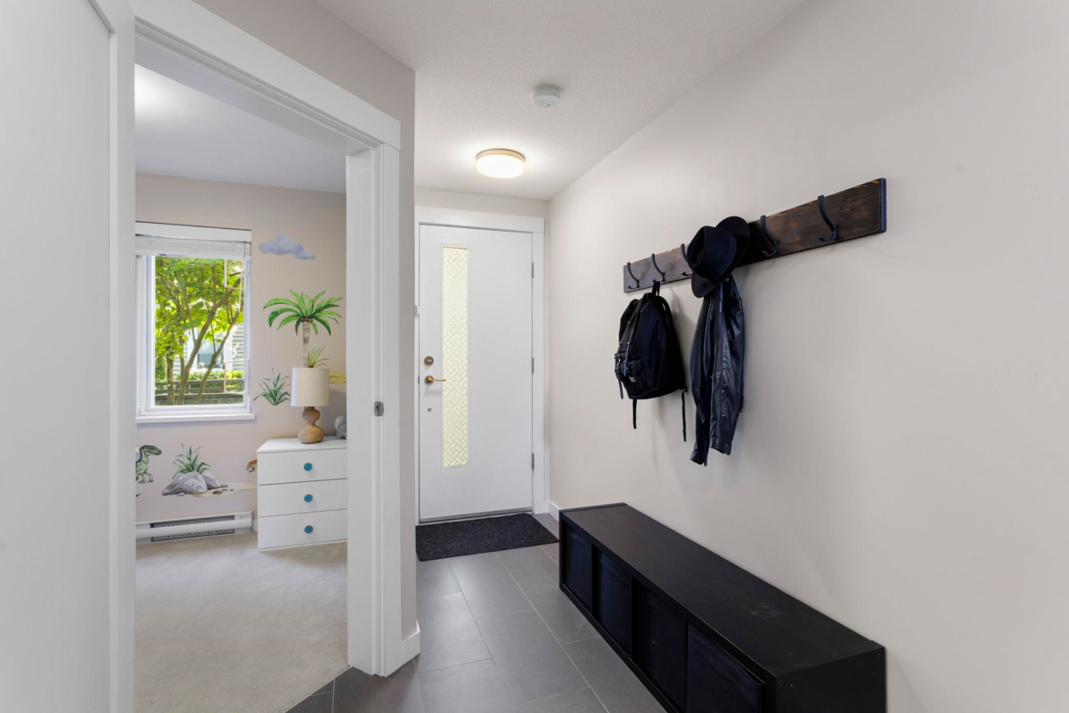 Mudroom Photo of 39 2310 Ranger Lane, Port Coquitlam, BC